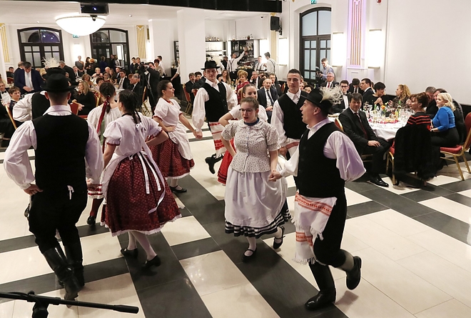 bokik_lions_bal_180217ml_68.jpg bokik_lions_bal_180217ml_68.jpg