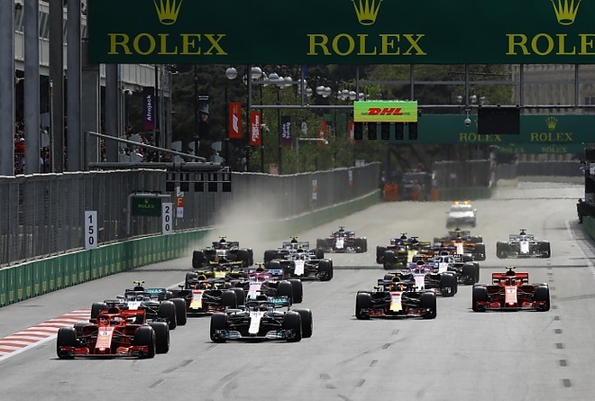 f1_baku_fut_vezess.jpg