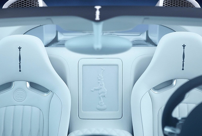 bugatti_porcelan_4.jpg
