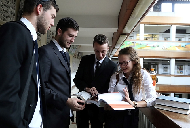 erettsegi_matematika_180508_ja_20.jpg