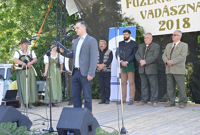 fuzerradvany1_palagyi_tibor.jpg