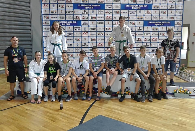 2judo-06-04.jpg