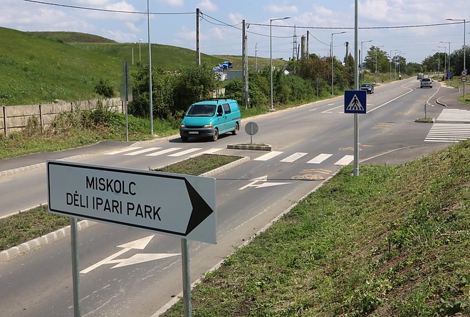 deli_ipari_park_180726ml_5.jpg