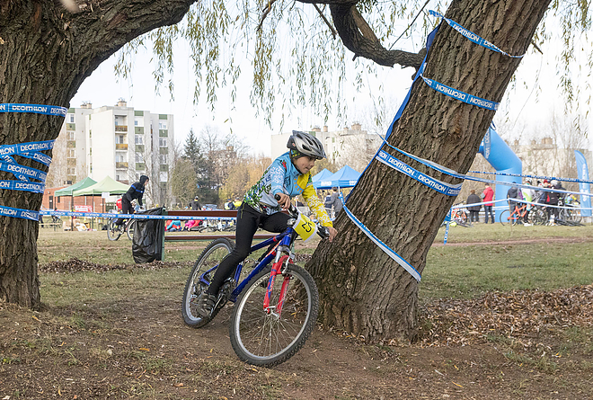 1._decathlon_komlos_cross_20181118_bl_004_web.jpg