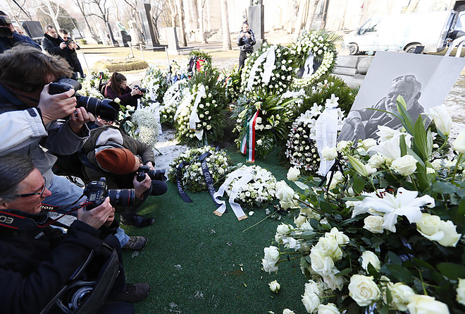 andy_vajna_sirja.jpeg andy_vajna_sirja.jpeg