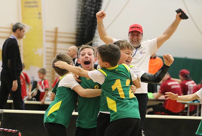 Floorball_vorosmarty3.jpg Floorball_vorosmarty3.jpg