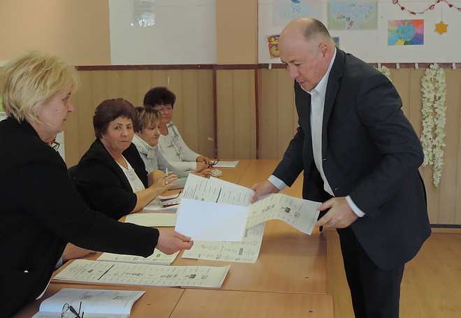 kriza_akos_180408_vcs_6.jpg
