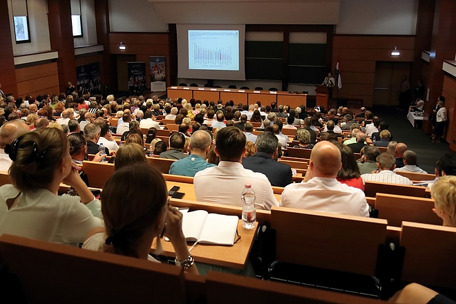 felnottkepzes_konferencia_180904ml_23.jpg