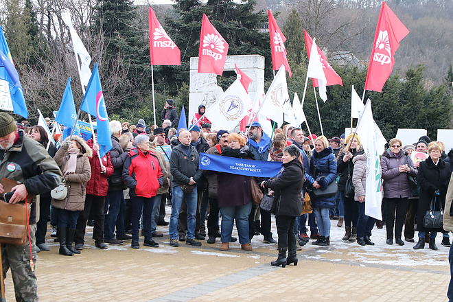 img_0211_web.jpg img_0211_web.jpg