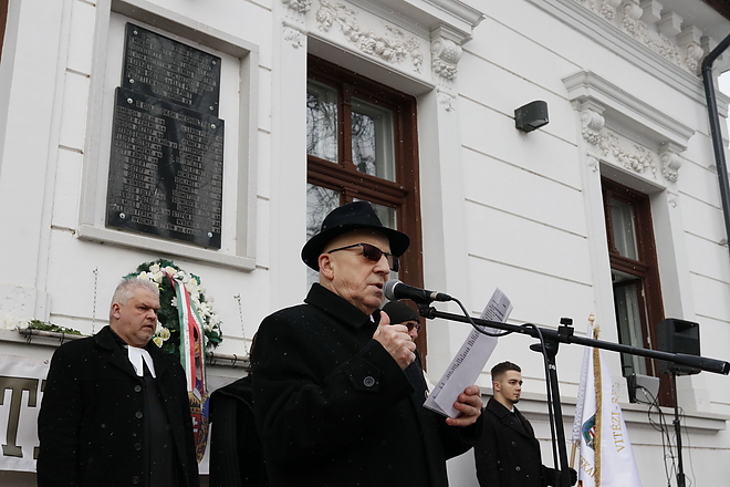 malenkij_robot_190127_vcs_04.jpg malenkij_robot_190127_vcs_04.jpg