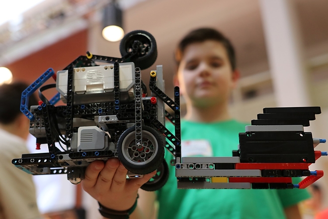 robot_programozas_190112ml_25.jpg robot_programozas_190112ml_25.jpg