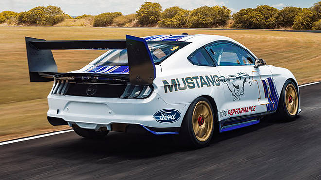 ford_mustang_supercar1.jpg ford_mustang_supercar1.jpg