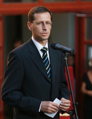 aug20_varga_mihaly.jpg