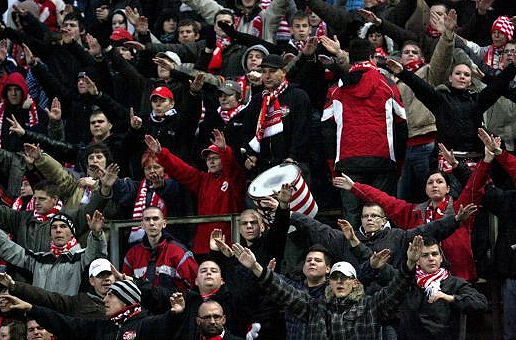 dvtk-kaposvar-szurkolok_copy.jpg