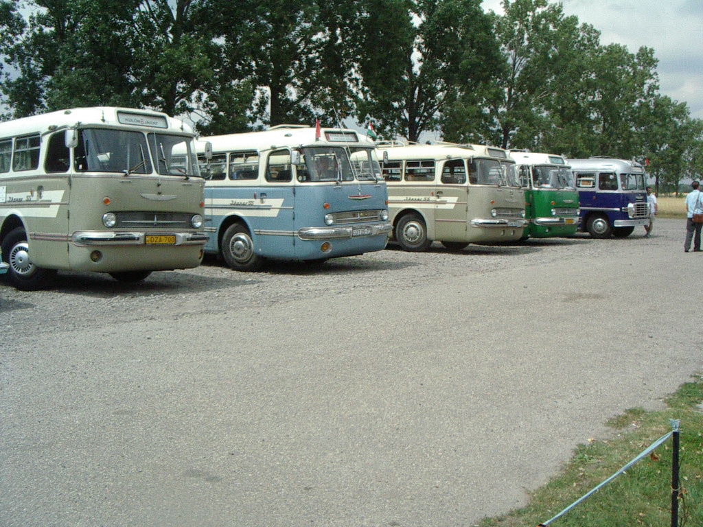 veteranbuszelismer1.jpg