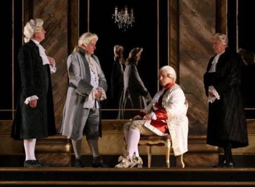amadeus_04.jpg