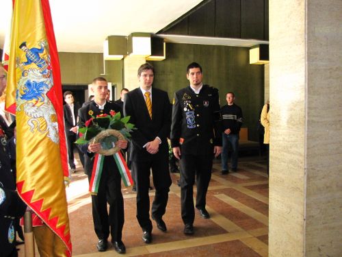 egyetem_koszoruzas_56_2010_01.jpg