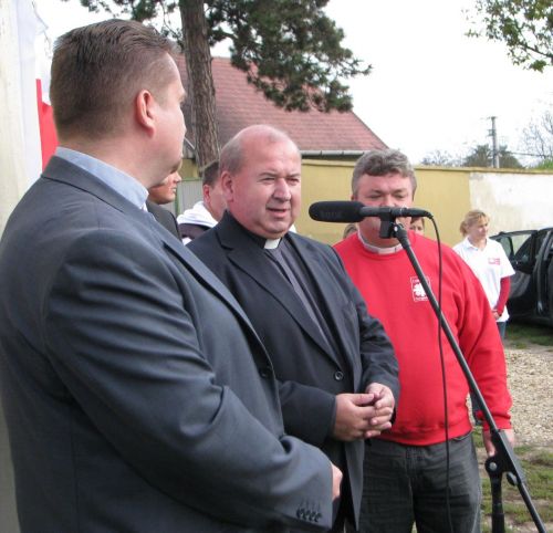 festekadomany_04.jpg