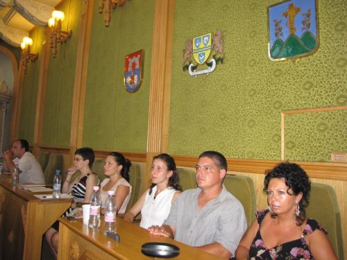 hataron_atnyulo_02.jpg