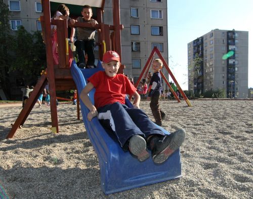 jatszoter_fenyi_02.jpg