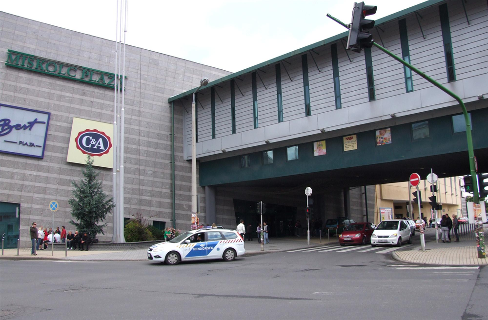 plazatuz1.png