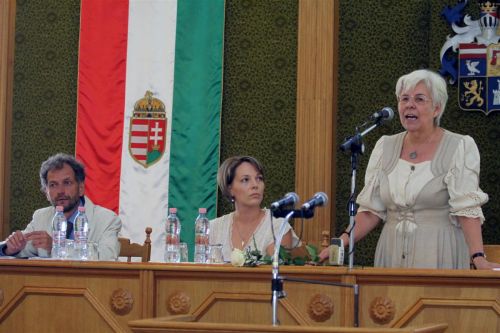szegenyseg_konf_01.jpg