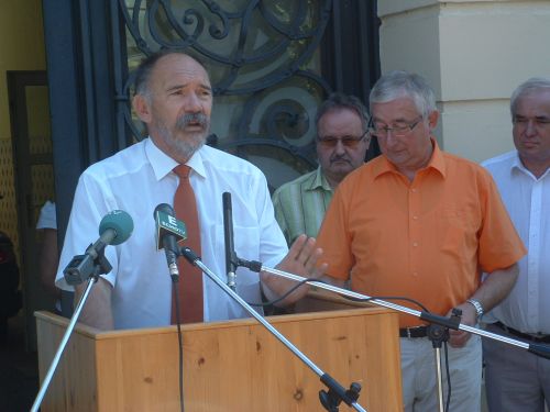 szikszo_adomany_gond.jpg