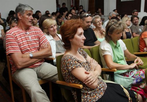 szimfonikusok_2010_2011_evadnyito_01.jpg
