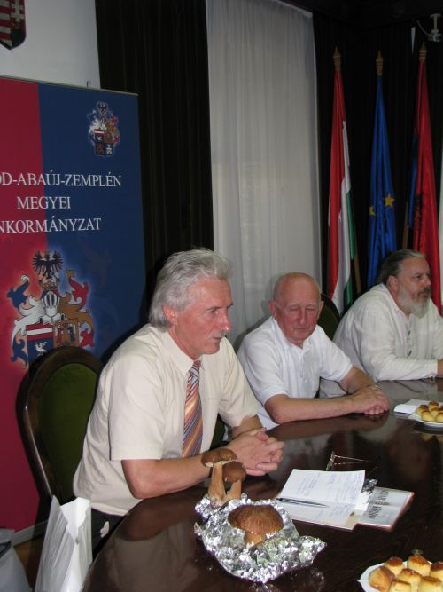 tea_bukkszent_polgmester.jpg