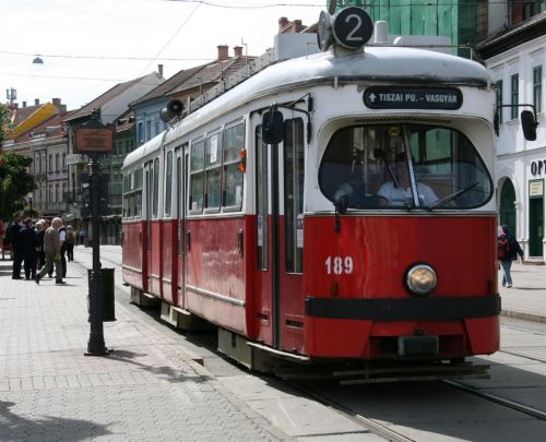 villamos_9.jpg