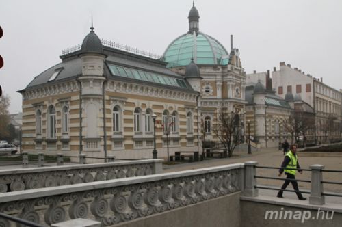 08_akkoresmuj.jpg