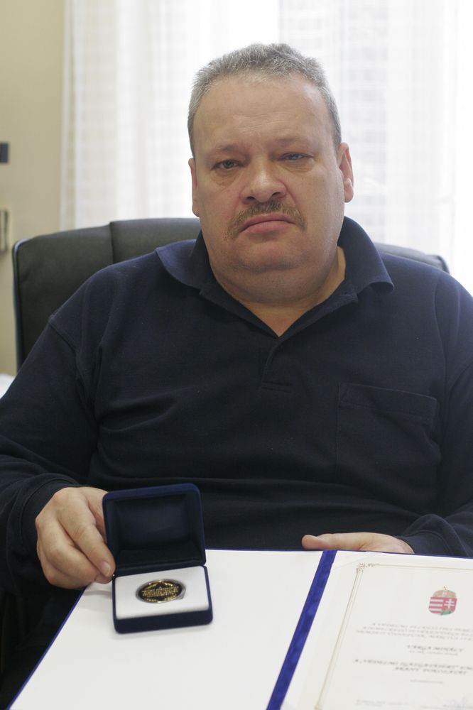 vargaezredes.jpg