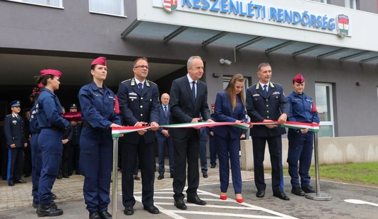 Új épületben a Készenléti Rendőrség 