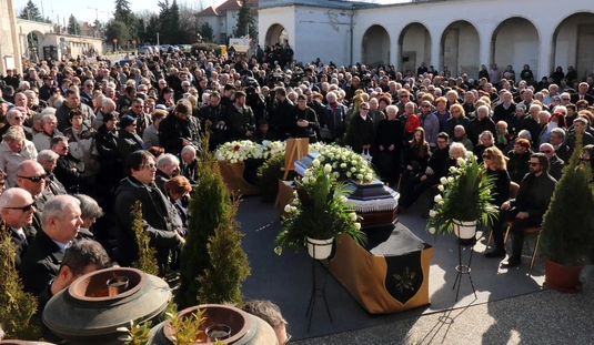 Eltemették Koós Jánost 