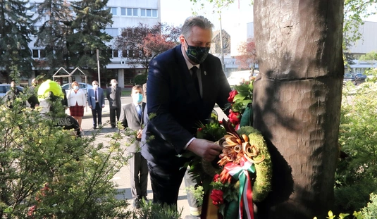 Koszorúzás Szent Flórián napján 