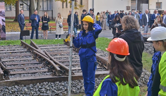 MÁV pályaszakasz átadás