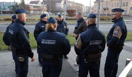 Rendészeti akció az Újgyőri főtéren