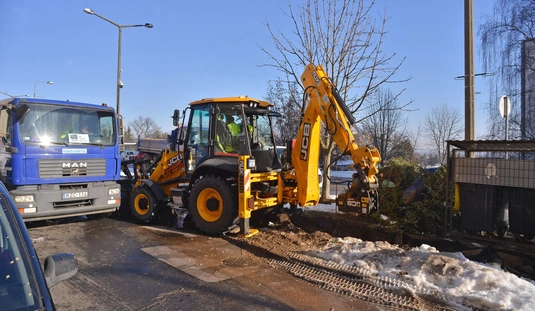 Csőtörés a Középszer utcában. Fotó: Osztie Tibor