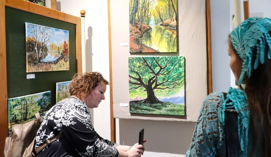 A Dugas Galéria kiállítása a Szeleta Parkban