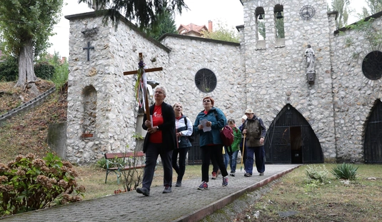 Ars Sacra: városi zarándoklat