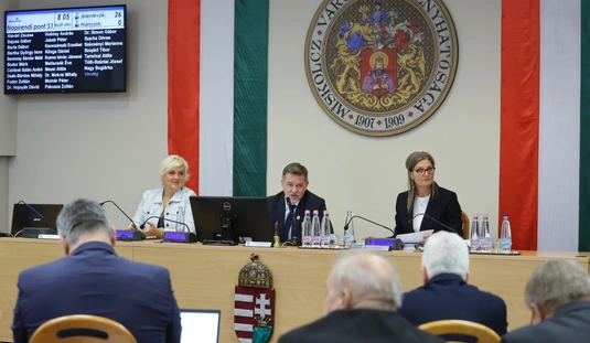 Októberi közgyűlés