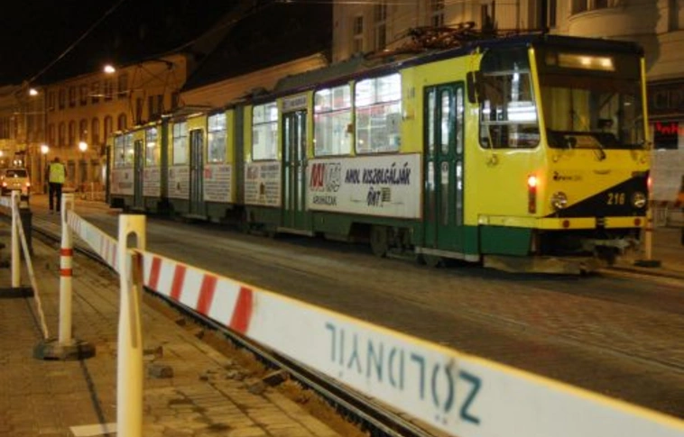 Próbajárat: ha minden rendben, hétfőn elindulnak a villamosok