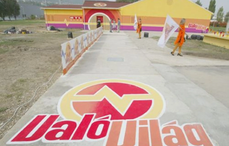 Celebek tesztelik a Való Világ villát