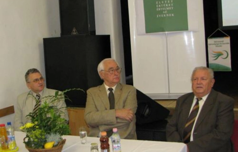 „Az időskornak van jövője” – konferencia Dr. Czeizel Endrével
