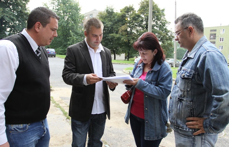 Aláírásgyűjtés és séta az Avas nyugalmáért