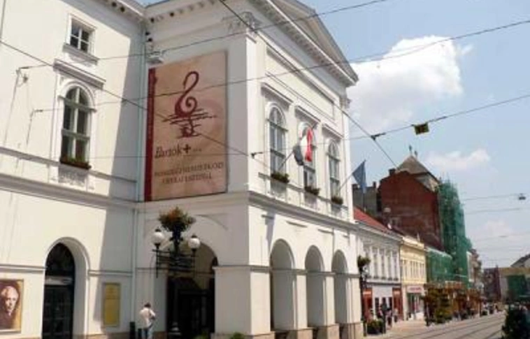 Magyar dráma napja a színházban