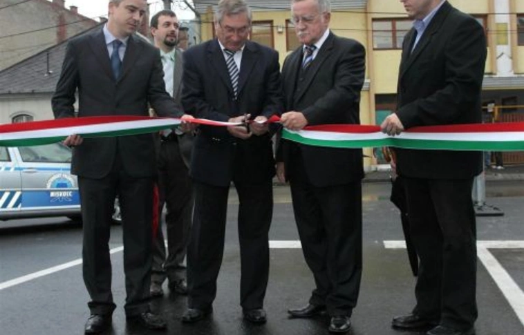 Átadták a megújult Dayka Gábor utcát