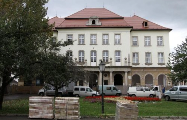 Jól halad a Zenepalota felújítása