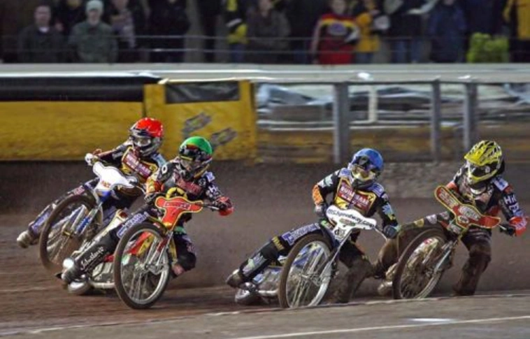 Lengyelekkel mérkőzik a Speedway