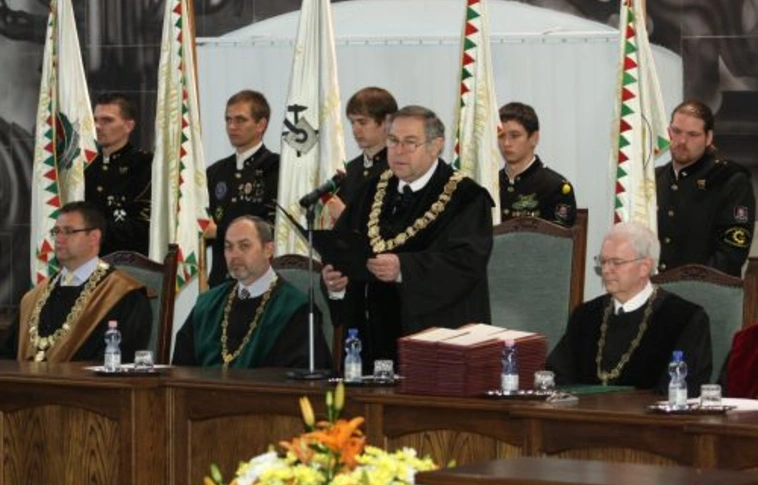 Ünnepi szenátusülés az egyetemen